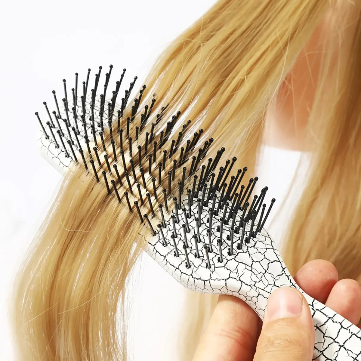 Scalp Massage Salon Comb — Wet & Dry - View 4